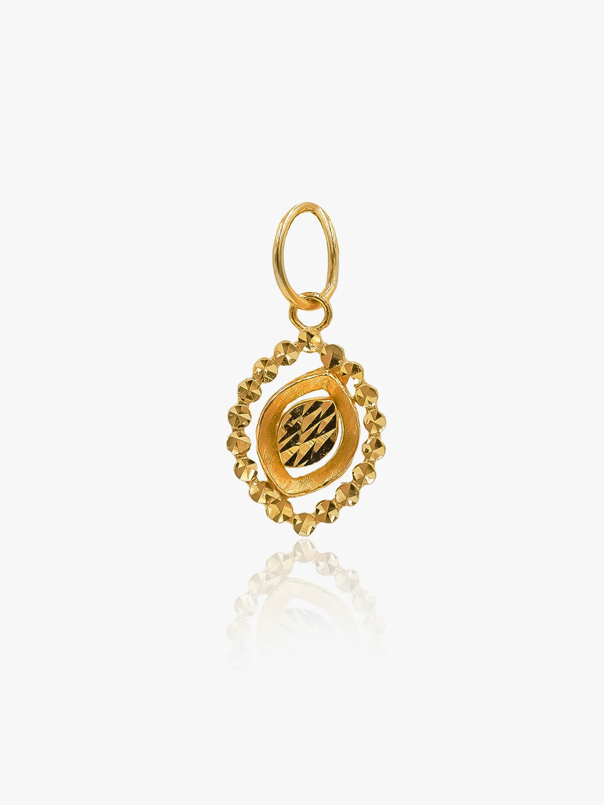 916 Gold 3 Layer Leaf Pendant