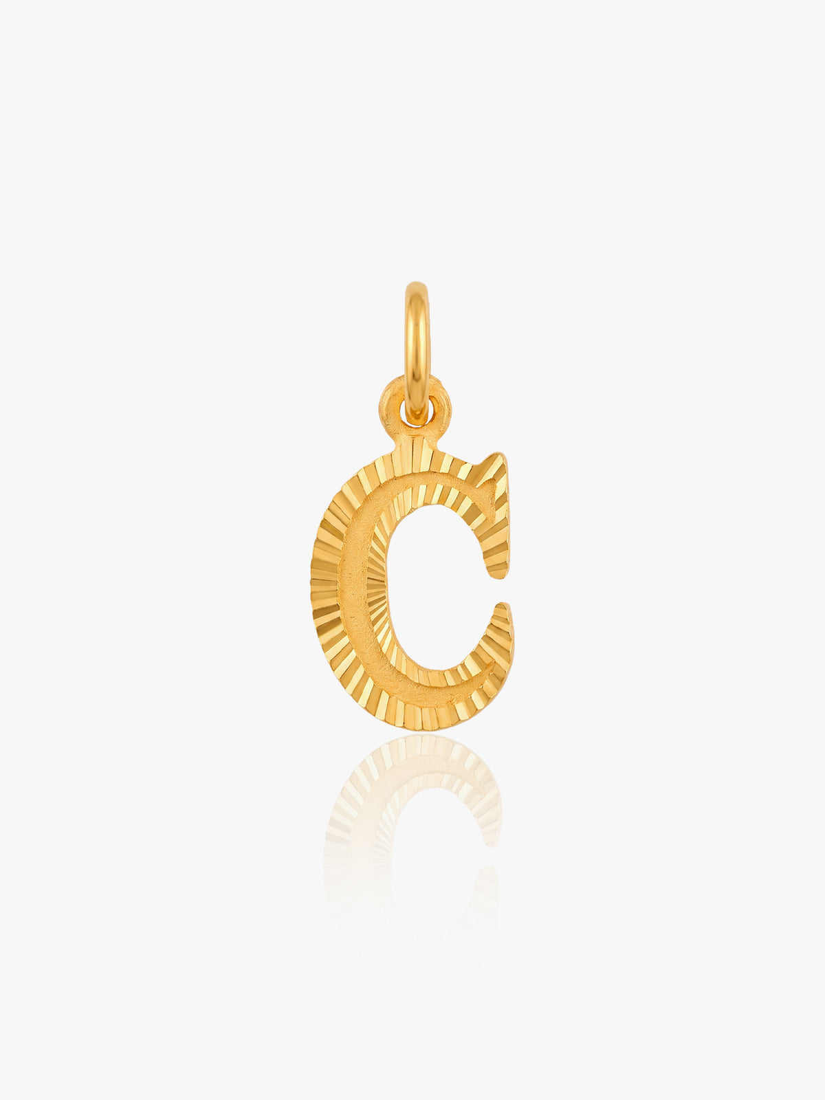916 Gold Alphabet C Pendant