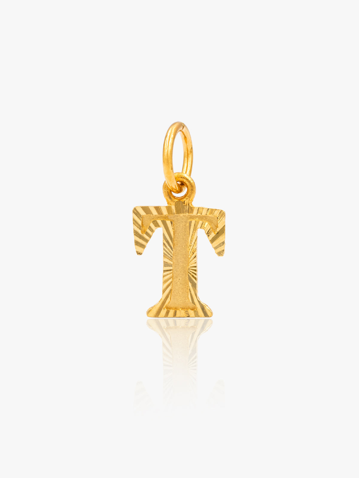 916 Gold Alphabet T Pendant
