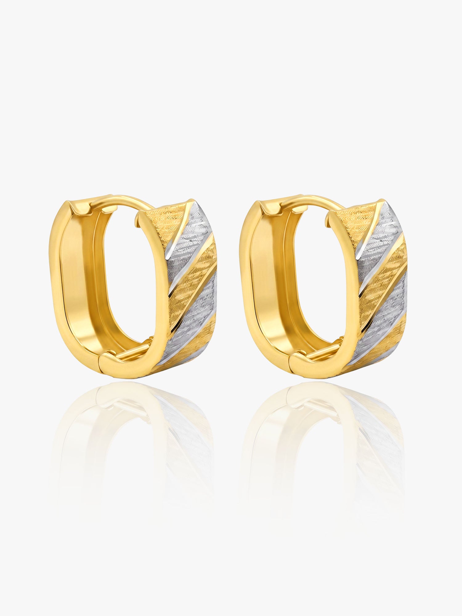 916 Gold Square Earring